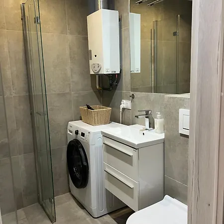 Tomasza 25 Main Square